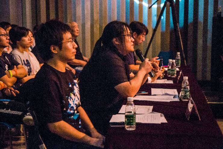 第四届“d88尊龙z6吉他女声弹唱大赛”总冠军出炉<br />温格夺冠，董冬冬担任评委